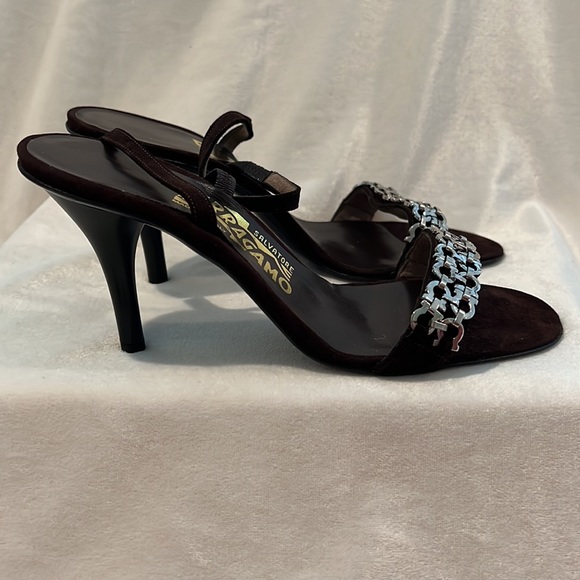 FERRAGAMO HEELS - Picture 9 of 16